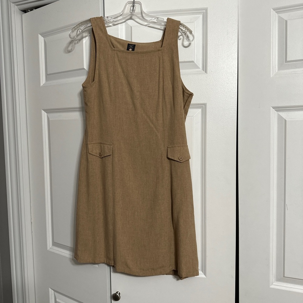 American Eagle Outfitters sz. 6